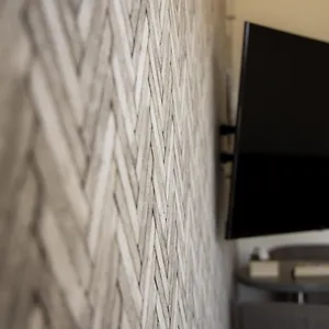 https://jimmys-suites.protaras-cy-hotels.com